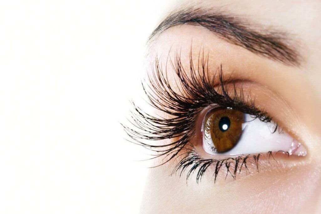 Eyelash Extensions and Natural Eyelashes Treatments