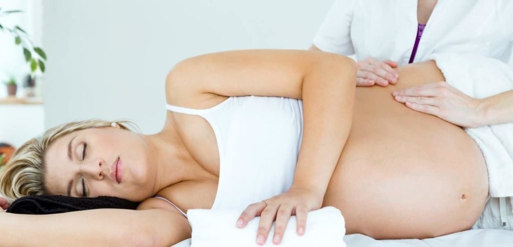 Prenatal Massage Warnings - Cautions When Massaging Pregnant Women