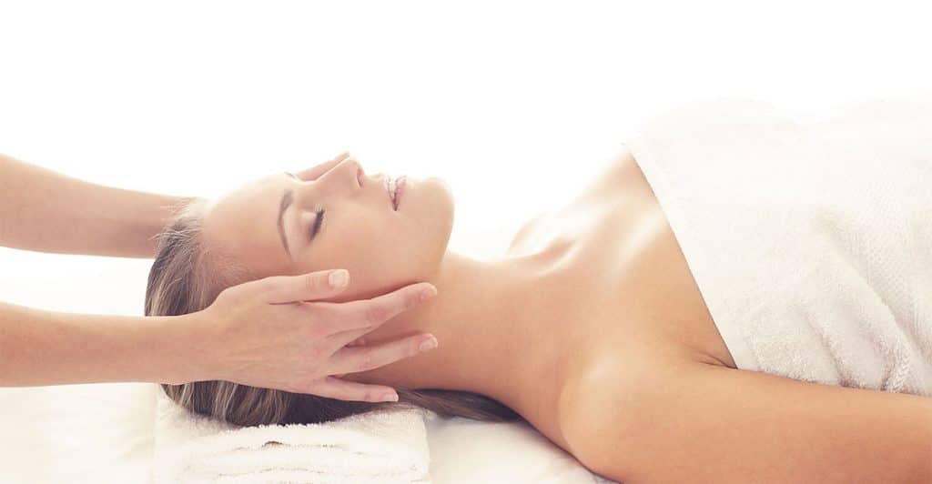 https://skinapeel.com/wp-content/uploads/2018/12/guilt-free-body-massage-boca-raton-day-spa-1024x532.jpg