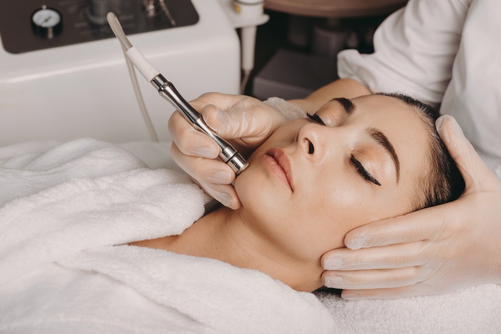 Difference Between Hydrodermabrasion And Microdermabrasion
